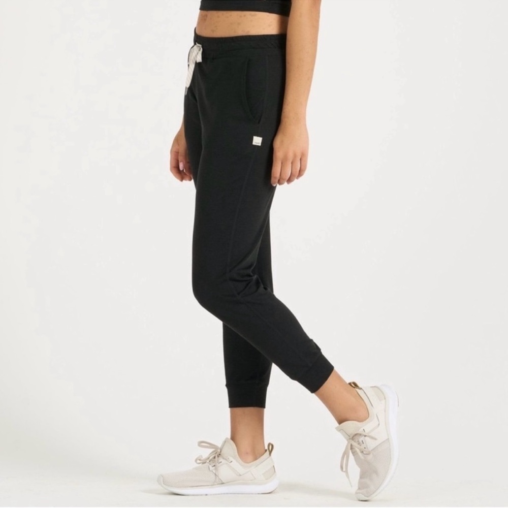 Black Vuori Jogger Pants